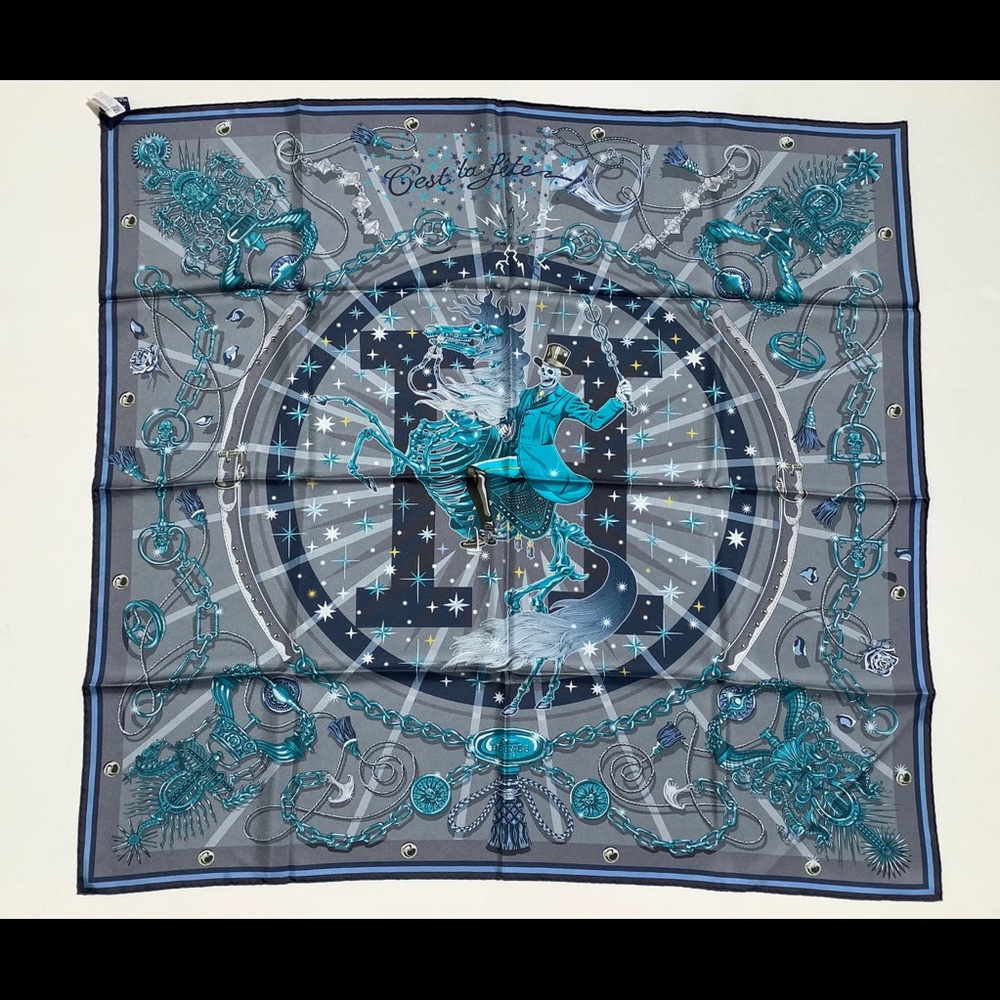 NWT Hermes C’est la fete silk double face scarf 90